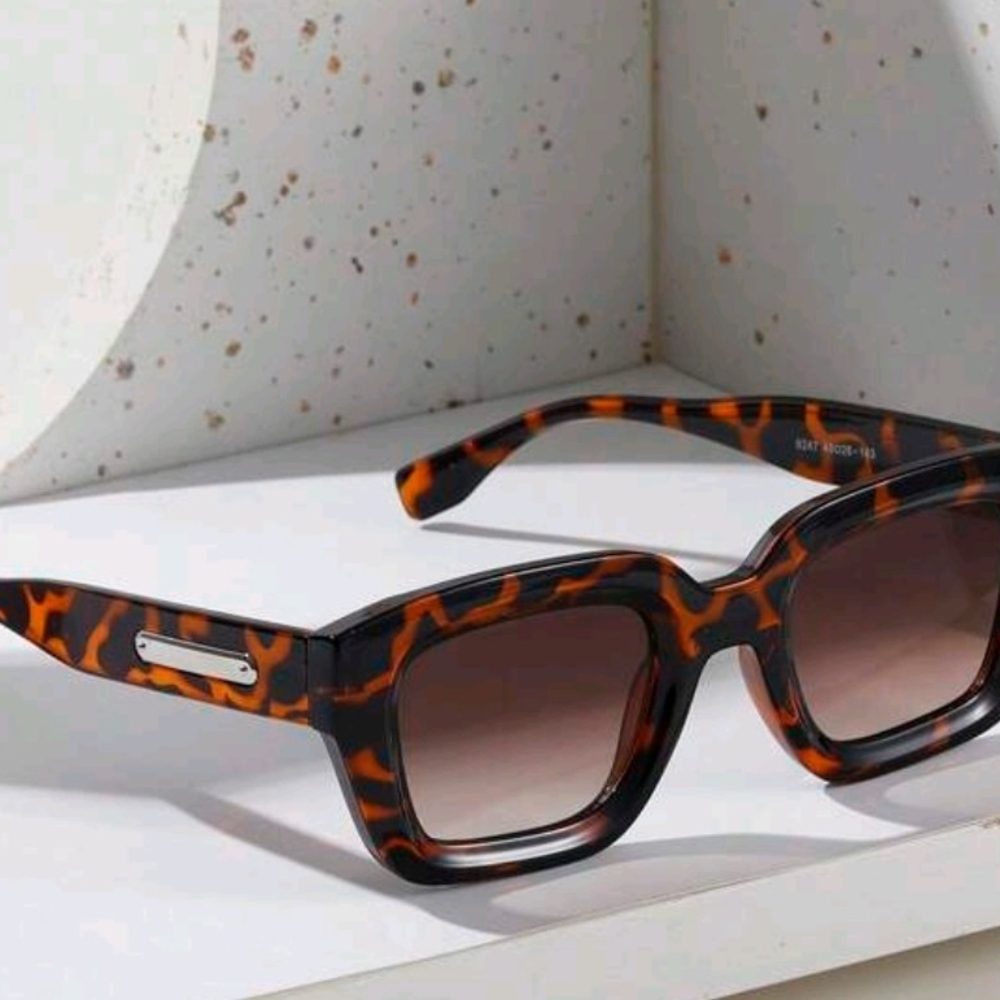 Tortoise Shell Sunglasses